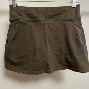 Pact | Olive Green “On the To-Go” Pocket Skirt with Shorts / Skort | Small